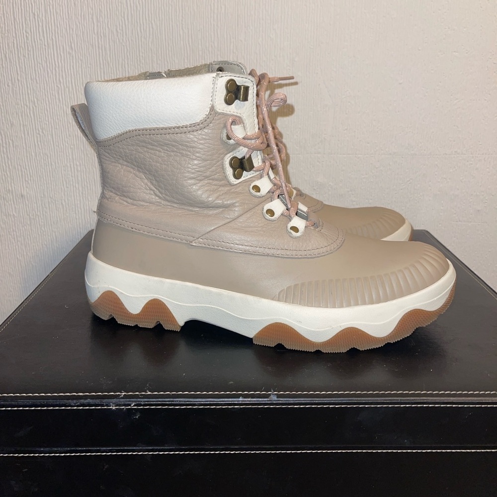 Sperry Taupe and White Lace-Up Ankle Boots